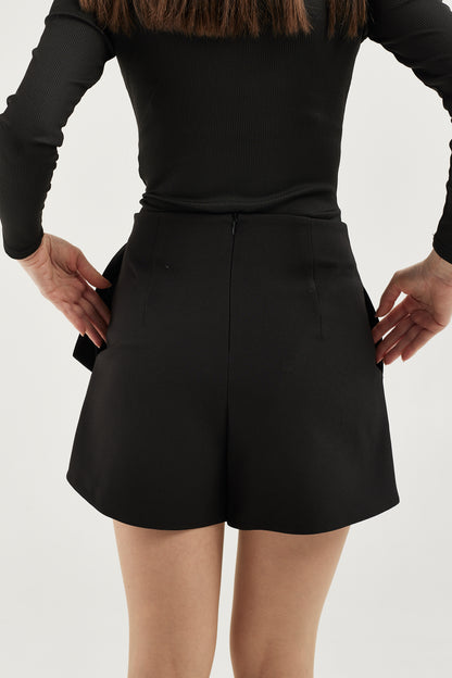 Spódnico-Spodenki EleganceTie w Kolorze Czarnym – Wygoda i Elegancja w Jednym